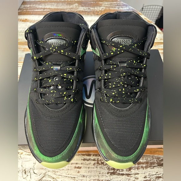 Nike Air Zoom G.T. Hussel 2 Victor Wembanyama - Picture 3 of 6